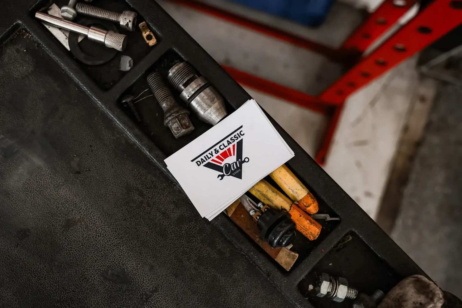 fotografie-autowerkstatt-detailaufnahme-visitenkarte